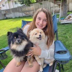 Meet your Posher, Rayna